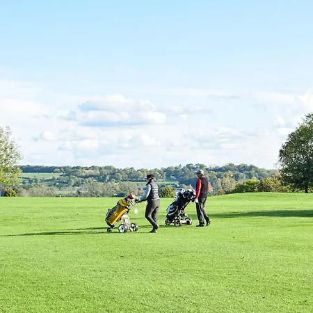 Cozy In Feriehus Saint-Georges-en-Auge